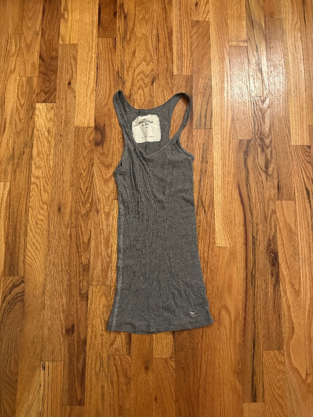 Abercrombie & Fitch M Gray Ribbed Racerback Long Tank Top Moose Logo Y2K